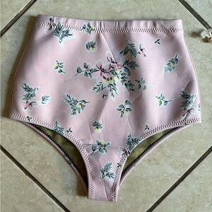 Billabong Sol Searcher High-Waist Bikini Bottom - Size Medium (NWT)